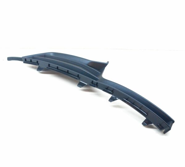 8V4807682C9B9 - NEW AUDI A3 8V FRONT RIGHT OUTER GRILLE LOWER TRIM 8V4807682C9B9