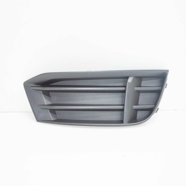 8V5807682M9B9 - NEW AUDI A3 8V FRONT BUMPER RIGHT AIR GUIDE GRILLE 8V5807682M9B9