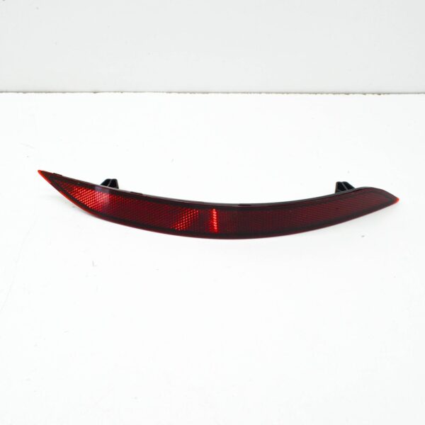 8V5945106C - NEW AUDI A3 SPORTBACK 8V REAR RIGHT BUMPER REFLECTOR 8V5945106C ORIGINAL