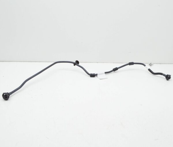 8W0121081ER - AUDI A4 Avant B9 Engine Coolant Breather Hose Pipe 8W0121081ER ORIGINAL