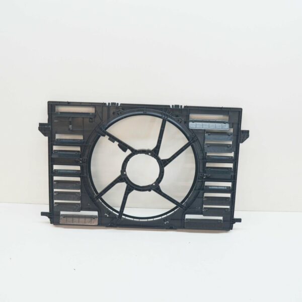 8W0121207 - NEW AUDI A4 B9 ENGINE COOLING FAN RING 400W 8W0121207