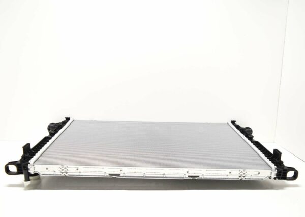 8W0121251AA - NEW AUDI Q7 4M COOLANT WATER RADIATOR 8W0121251AA