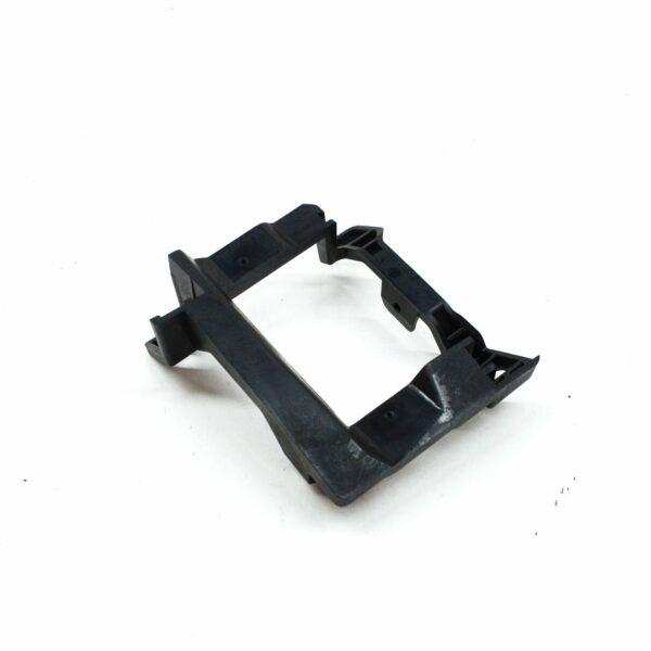8W0907176 - NEW AUDI A4 B9 BLIND SPOT DETECTION WARNING SENSOR BRACKET RIGHT 8W0907176