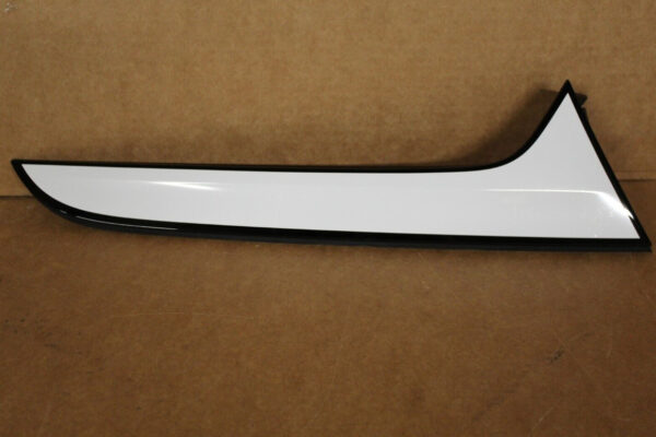 8W9854872B - AUDI A4 Avant B9 Rear Right Boot Spoiler 8W9854872B5FQ ORIGINAL