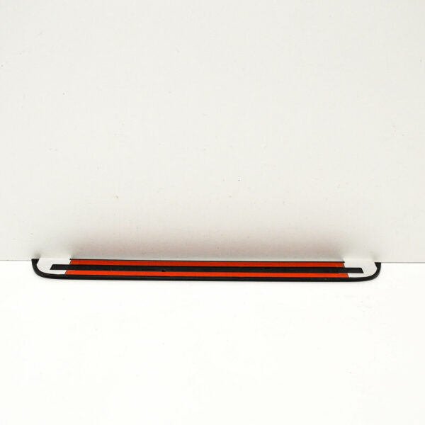 8X4853373G9B9 - NEW AUDI A1 8X FRONT DOOR SILL STRIP TRIM S-LINE 8X4853373G9B9 ORIGINAL
