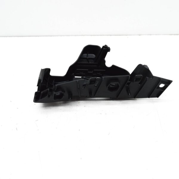 8Y0807184A - NEW AUDI A3 LIMOUSINE 8Y FRONT RIGHT CARRIER GUIDE 8Y0807184A ORIGINAL