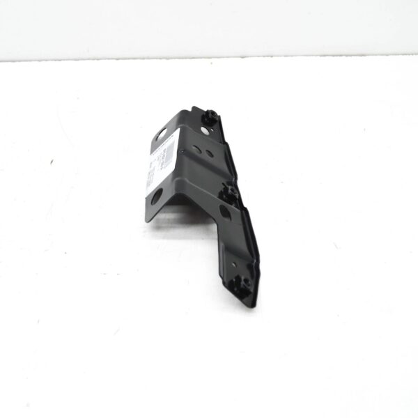 8Y0821092A - NEW AUDI A3 LIMOUSINE 8Y FRONT RIGHT FENDER HOLDER 8Y0821092A ORIGINAL