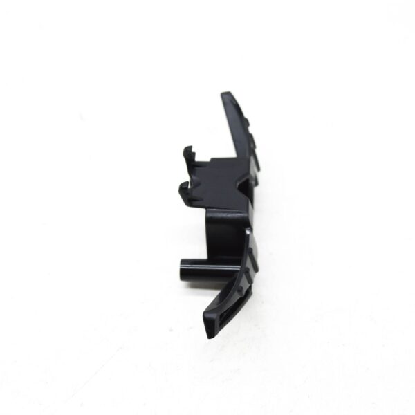 8Y0853231C - NEW AUDI A3 LIMOUSINE 8Y FRONT BUMPER RADIATOR GRILLE BRACKET 8Y0853231C