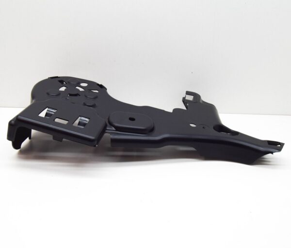 9825391380 - PEUGEOT 2008 Rear Left Crossmember Protector 9825391380 ORIGINAL