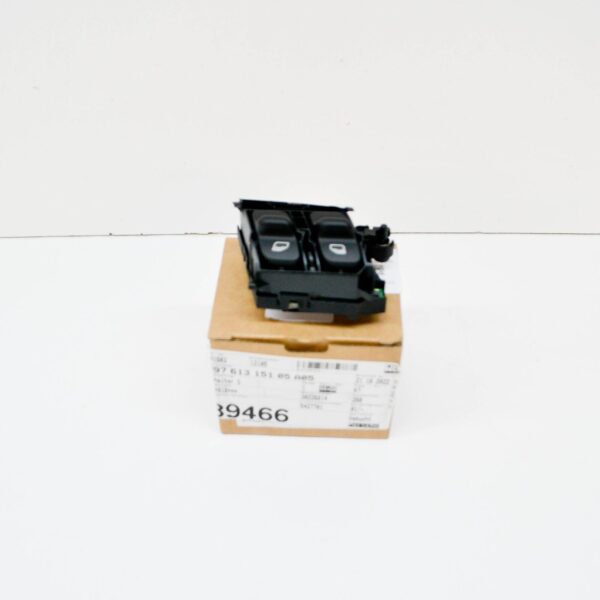 99761315105A05 - NEW PORSCHE CAYMAN 987 FRONT LEFT DOOR WINDOW SWITCH LHD 99761315105A05