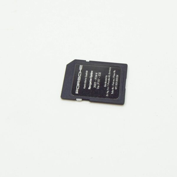 9P1909000CM - PORSCHE MACAN 95B Navigation Data SD Memory Card 9P1909000CM ORIGINAL