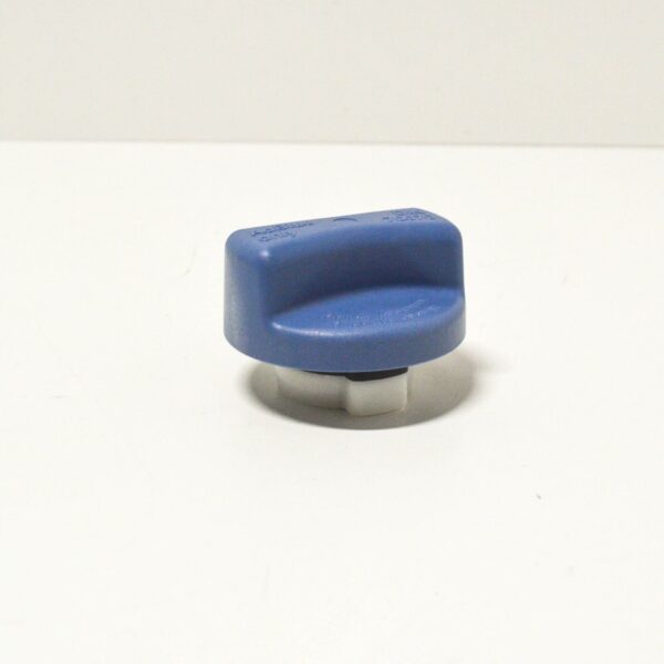 A0004701805 - Mercedes Benz Actros MP2 Fuel Tank Cap AdBlue A0004701805 ORIGINAL
