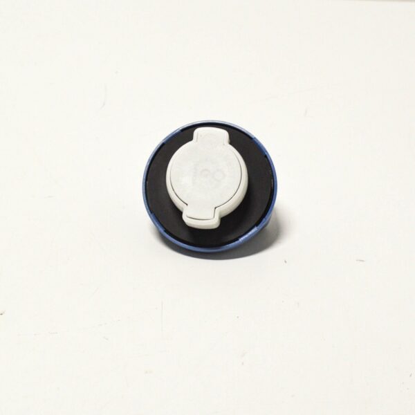 A0004701805 - Mercedes Benz Actros MP2 Fuel Tank Cap AdBlue A0004701805 ORIGINAL