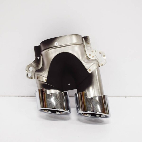 A0004900900 - NEW MERCEDES-BENZ C-CLASS W205 C43 AMG RIGHT SIDE TAIL PIPE A0004900900 ORIGINAL