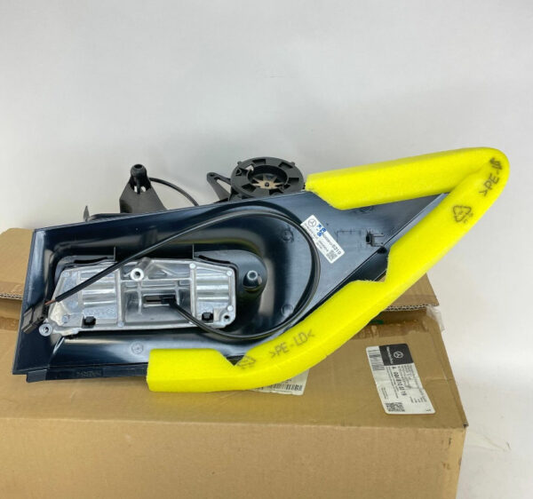 A0008106319 - NEW MERCEDES-BENZ SPRINTER 906 LH EXTERIOR WING MIRROR CASE A0008106319 ORIGINAL