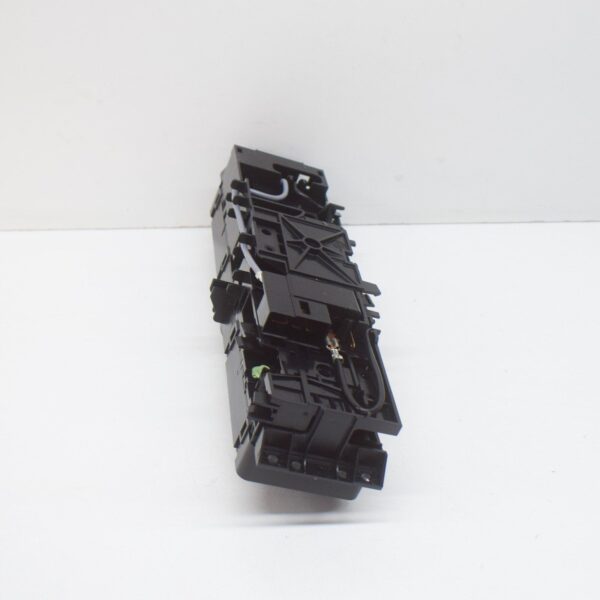 A0008306585 - NEW MB SPRINTER 903 HEATER CONTROL PANEL SWITCH RHD A0008306585
