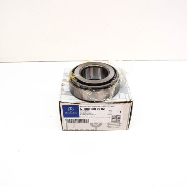 A0009800902 - MERCEDES-BENZ E W210 Rear Differential Pinion Bearing A0009800902 ORIGINAL