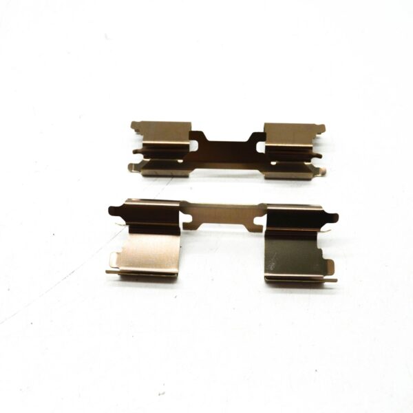 A0014211191 - NEW MB VITO W447 FRONT WHEEL BRAKE SPRING PARTS SET A0014211191 ORIGINAL