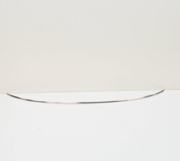 A1076714930 - NEW MERCEDES BENZ SL R107 FRONT WINDSHIELD MOULDING SEAL A1076714930