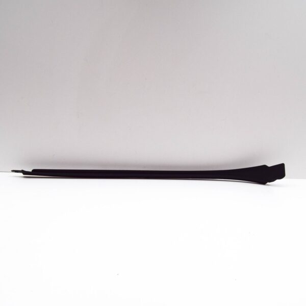 A1186905000 - MERCEDES-BENZ CLA C118 Right Windshield Water Deflector A1186905000 ORIGINAL