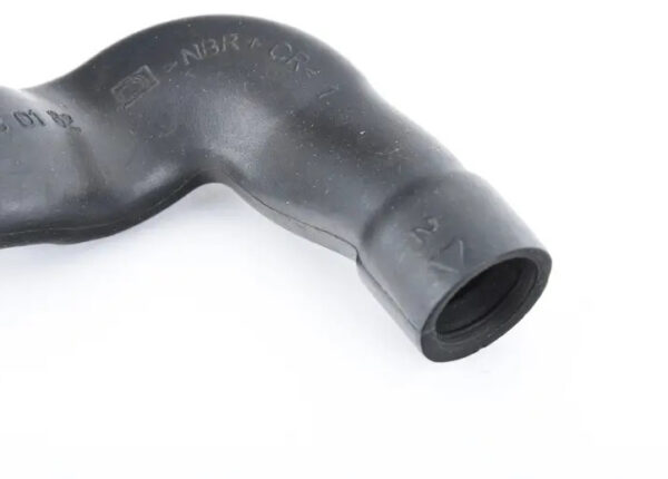 A1370180182 - NEW MB CL C215 CYLINDER HEAD TO HEAT EXCHANGER HOSE A1370180182 ORIGINAL