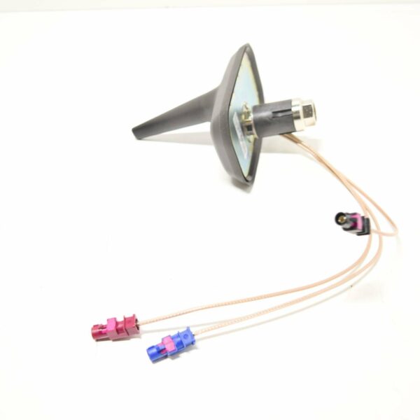 A1638201575 - NEW MERCEDES BENZ ML W163 ANTENNA GPS A1638201575