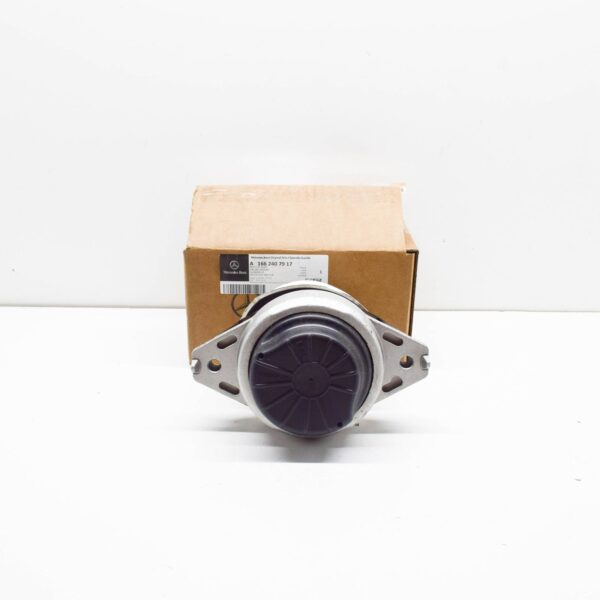 A1662407917 - NEW MERCEDES-BENZ ML W166 FRONT RIGHT ENGINE SUPPORT A1662407917 ORIGINAL