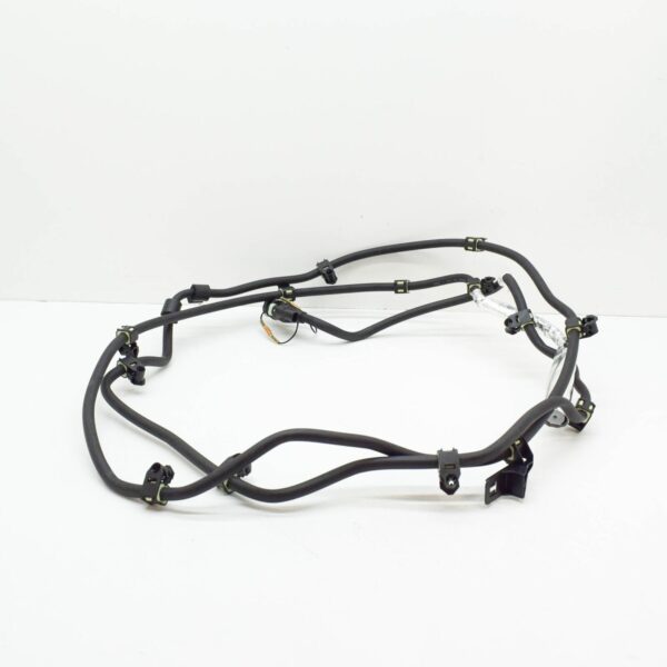 A1664700424 - NEW MERCEDES-BENZ ML W166 ADDITIVE LINE WITH HEATING ELEMENT A1664700424