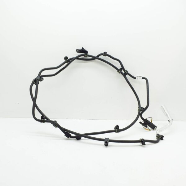 A1664700424 - NEW MERCEDES-BENZ ML W166 ADDITIVE LINE WITH HEATING ELEMENT A1664700424