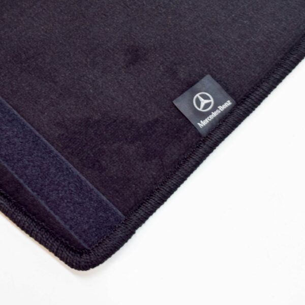 A1666800146 - NEW MERCEDES-BENZ GLE W166 CARGO FLOOR COVER A1666800146