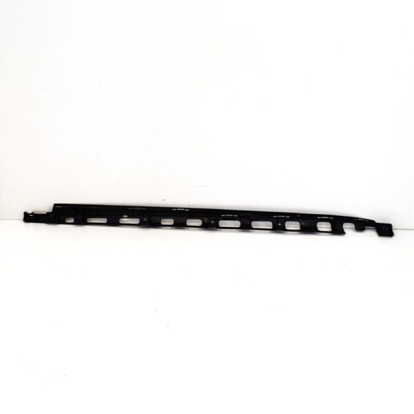 A1666980527 - MERCEDES-BENZ GLS Right Side Plastic Sill Bracket X166 A1666980527 ORIGINAL