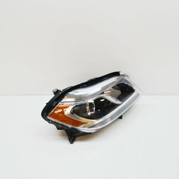 A1668207061 - NEW MERCEDES-BENZ GL-CLASS X166 RIGHT HEADLIGHT HALOGEN LHD A1668207061
