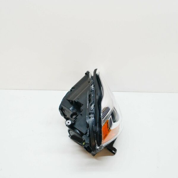 A1668207061 - NEW MERCEDES-BENZ GL-CLASS X166 RIGHT HEADLIGHT HALOGEN LHD A1668207061
