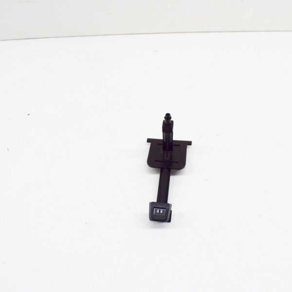 A1668601047 - NEW MB GLS X166 REAR TAILGATE WIPER NOZZLE SPRAY JET A1668601047 ORIGINAL