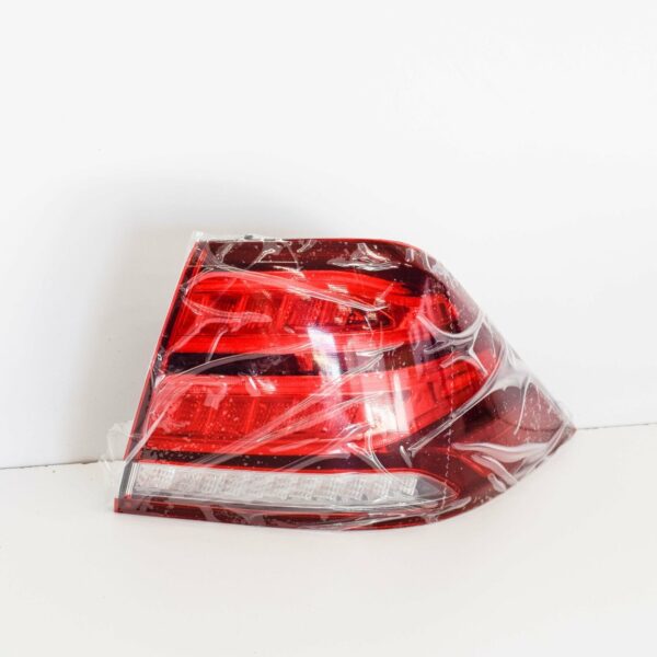 A1669065601 - NEW MERCEDES-BENZ GLS X166 REAR RIGHT TAILLIGHT A1669065601 2017 ORIGINAL