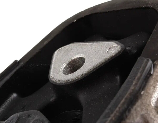 A1682401217 - MB A W168 Front Engine Suspension Rubber Bushing A1682401217 ORIGINAL
