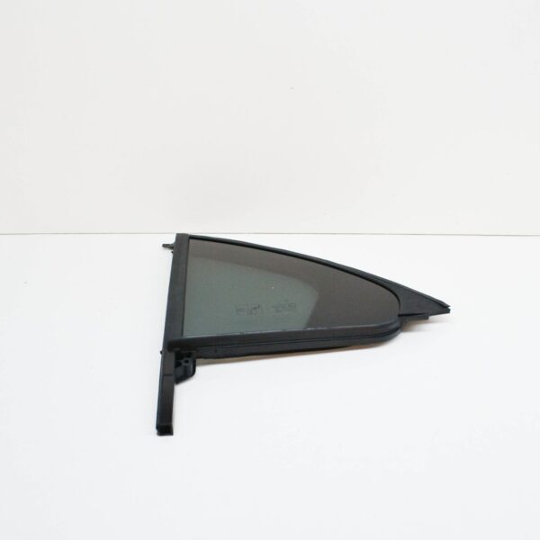 A1767300318 - MERCEDES-BENZ A W176 Rear Left Triangle Window A1767300500 ORIGINAL