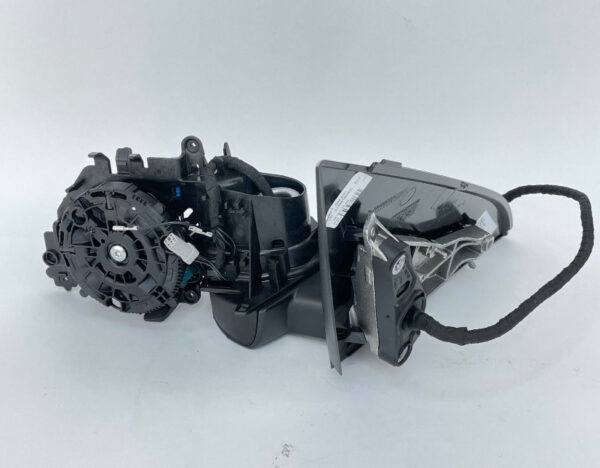 A1768100300 - NEW MERCEDES-BENZ A W176 FRONT LEFT SIDE WING MIRROR A1768100300 ORIGINAL