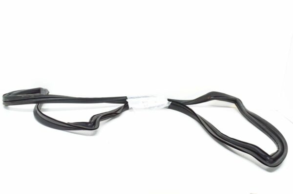 A2016700139 - NEW MERCEDES-BENZ 190 W201 REAR WINDOW SEALING FRAME A2016700139 ORIGINAL