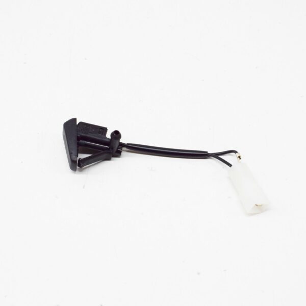 A2028601047 - NEW MERCEDES-BENZ C W202 WINDSHIELD WASHER NOZZLE RIGHT A2028601047