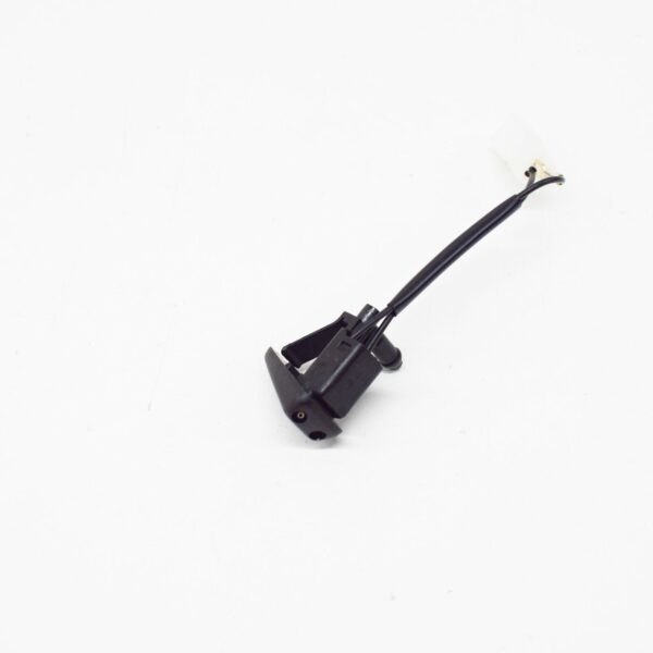 A2028601047 - NEW MERCEDES-BENZ C W202 WINDSHIELD WASHER NOZZLE RIGHT A2028601047