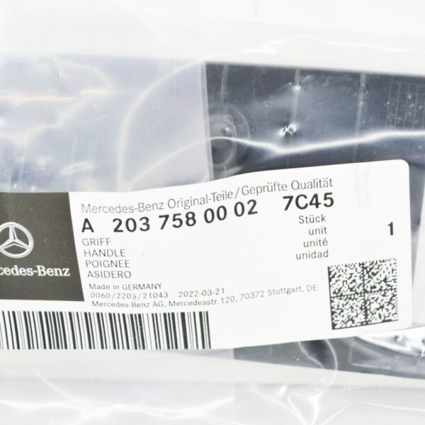 A20375800027C45 - NEW MERCEDES-BENZ C W203 REAR LID HANDLE A20375800027C45 ORIGINAL