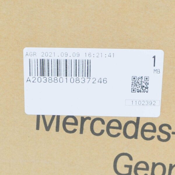 A20388010837246 - NEW MERCEDES-BENZ C COUPE CL203 BOTTOM RADIATOR GRILLE A20388010837246 ORIGINAL