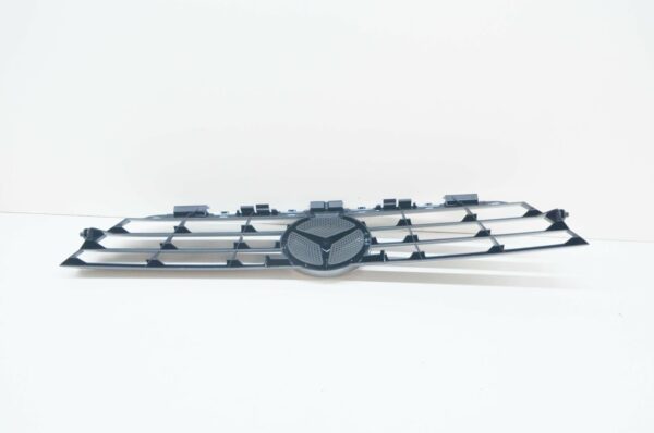 A20388010837246 - NEW MERCEDES-BENZ C COUPE CL203 BOTTOM RADIATOR GRILLE A20388010837246 ORIGINAL