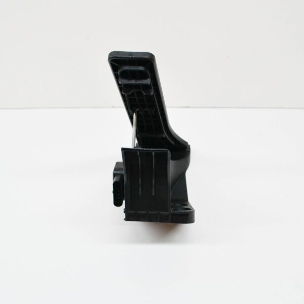 A2043001000 - NEW MERCEDES-BENZ GLK X204 ACCELERATOR PEDAL A2043001000 ORIGINAL