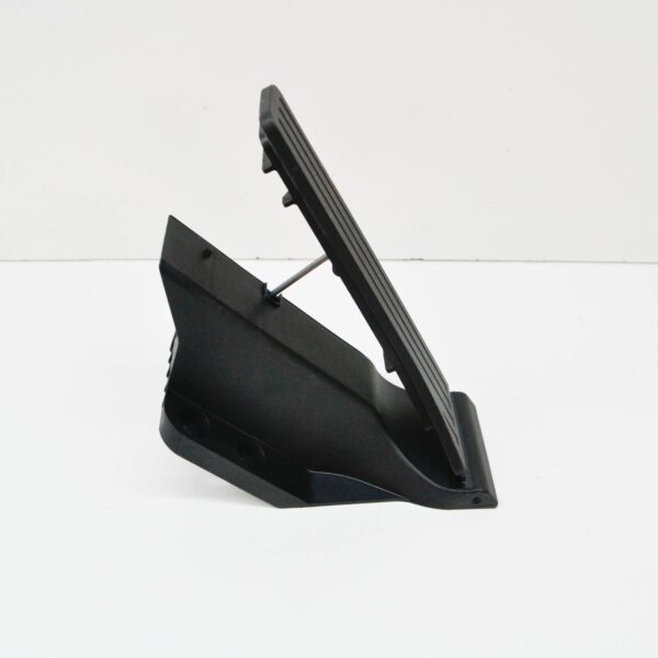 A2043001000 - NEW MERCEDES-BENZ GLK X204 ACCELERATOR PEDAL A2043001000 ORIGINAL
