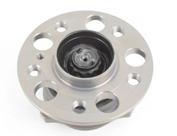 A2043300525 - MERCEDES-BENZ C W204 Front Left Wheel Hub A2043300525 ORIGINAL