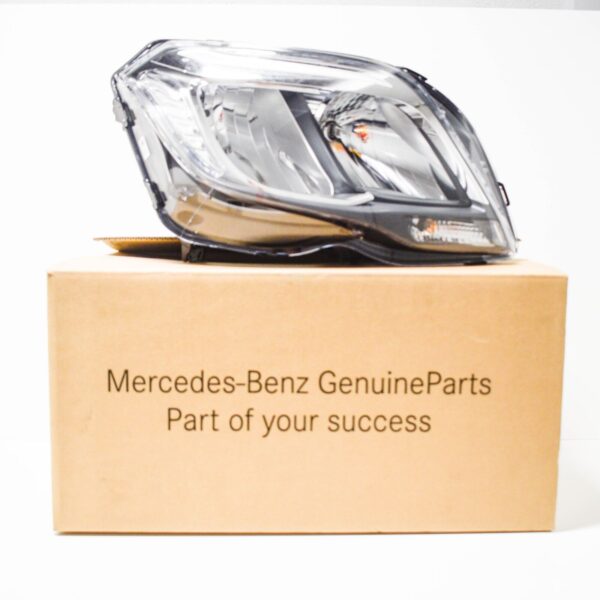 A2048201039 - NEW MERCEDES-BENZ GLK-CLASS X204 FRONT RIGHT HEADLLIGHT LHD A2048201039 ORIGINAL
