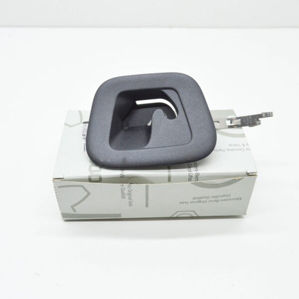 A20569161009051 - NEW MERCEDES-BENZ C W205 REAR LEFT SEAT FRONT TRIM RING A20569161009051 ORIGINAL