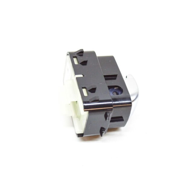 A20590515139051 - Mercedes-Benz W205 C-Class FRONT Door Window Switch A20590515139051 NEW